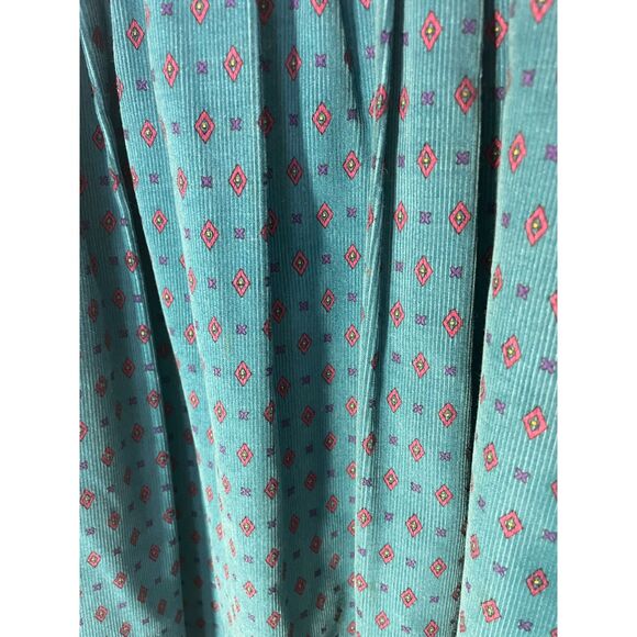 Vintage Sweetbriar Teal Corduroy Dirndl Style Skirt Size M Cottage Core Midi EUC - Picture 4 of 7